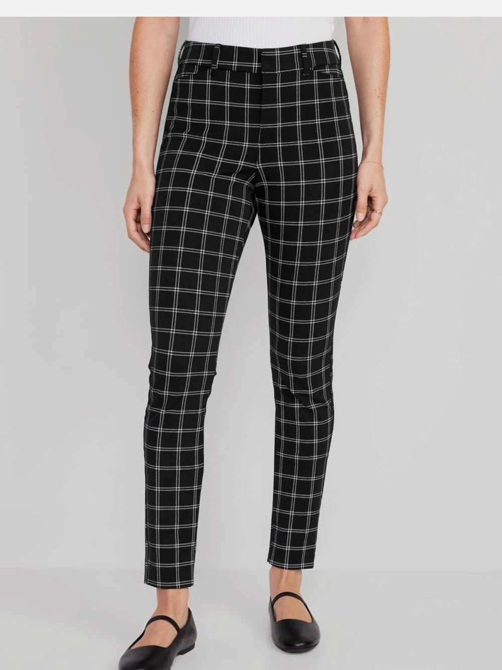 Old Navy Black White Windowpane Ankle Pants - Picture 7 of 7